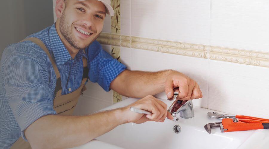 Handle or spout repair in Cahone, CO